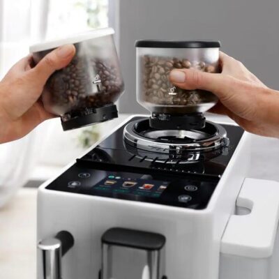 De'Longhi Rivelia with Steam Wand Arctic White