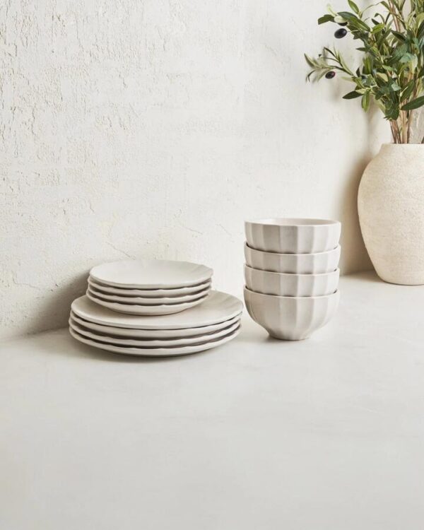 Calida Dinnerware Starter Set (12 Piece)
