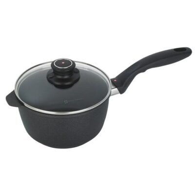 XD Induction Saucepan with Lid Size 43.2cmX22.9cm by Swiss Diamond-20cm