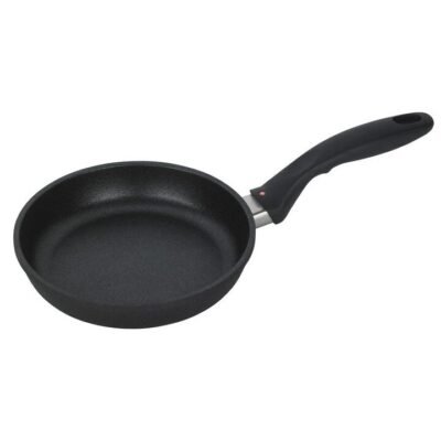 XD Induction Fry Pan Size 38.9cmX21.6cm by Swiss Diamond-20cm